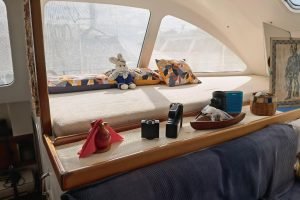 salon, Naval Force 3, catamaran for sale
