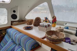 salon, Naval Force 3, catamaran for sale