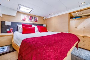 bed, Lagoon 560, catamaran for sale