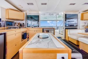 salon, Lagoon 560, catamaran for sale