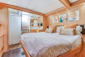 bed, Lagoon 560, catamaran for sale