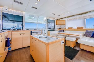 salon, Lagoon 560, catamaran for sale