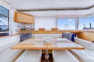 salon, Lagoon 560, catamaran for sale