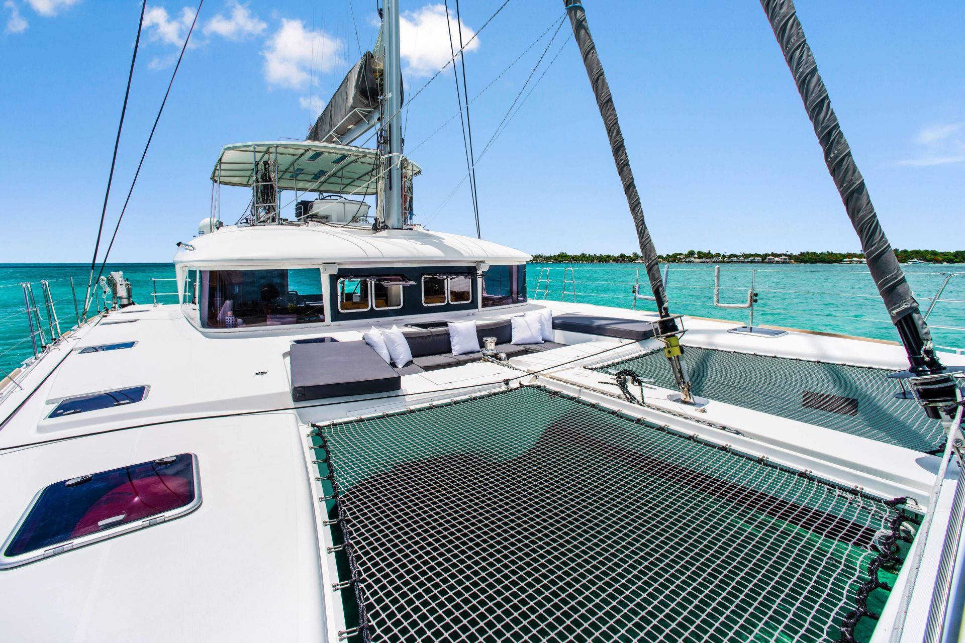 2014 Lagoon 560