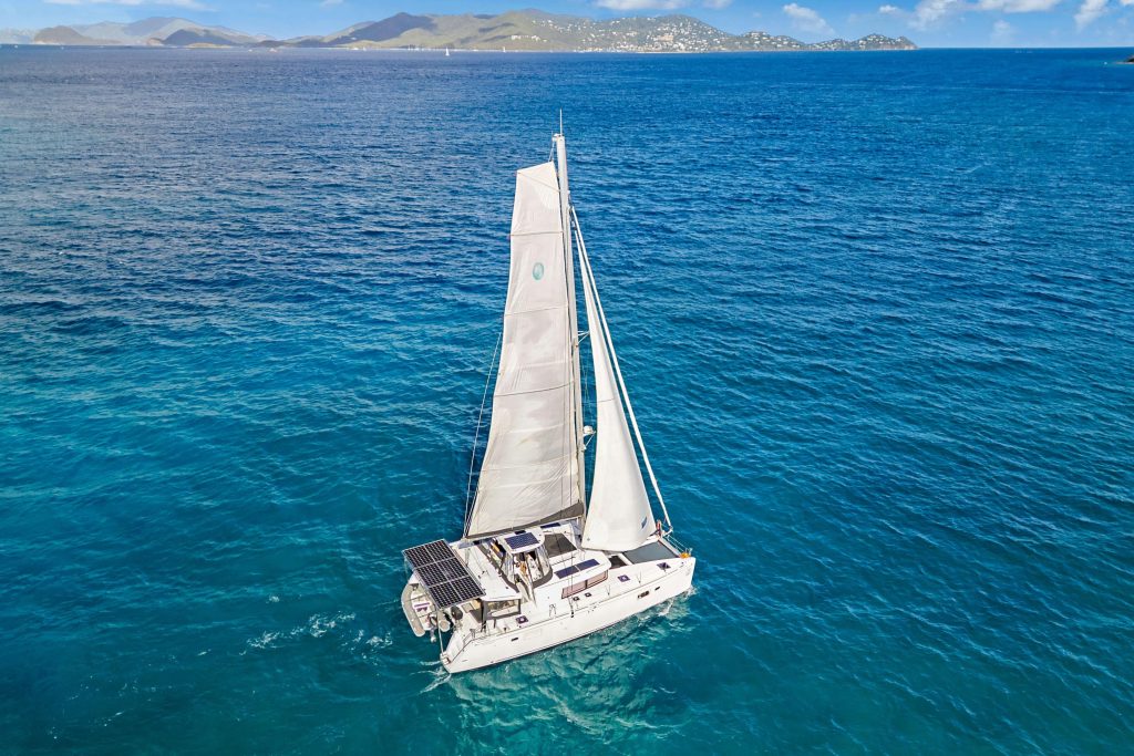 Lagoon 450 F S/V Hope under sail