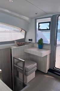 salon, Leopard 40, catamaran for sale