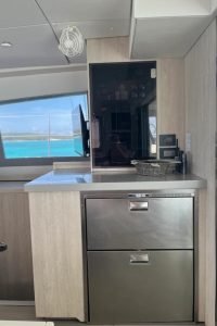 interior, Leopard 40, catamaran for sale
