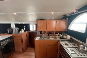 Lagoon 570, catamaran for sale