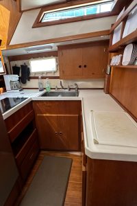 interior, President 43, trawler for sale