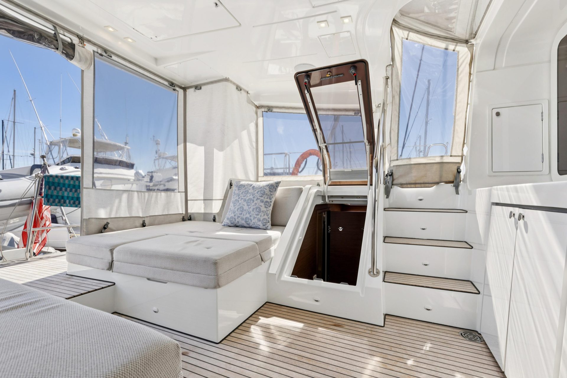 2022 Lagoon 52 F