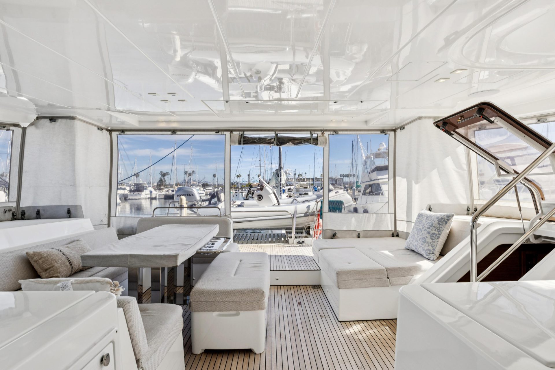 2022 Lagoon 52 F