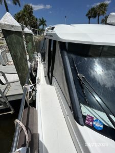 deck, Jeanneau 895, trawler for sale