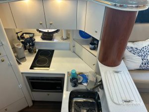 interior, Maxum 4100 SCA, trawler for sale