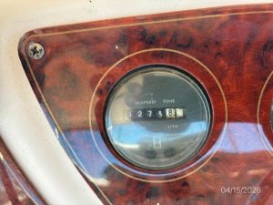helm, Maxum 4100 SCA, trawler for sale