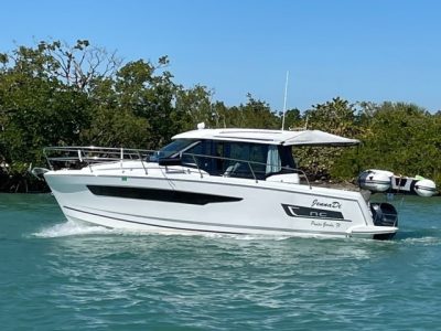 Jeanneau 895, trawler for sale