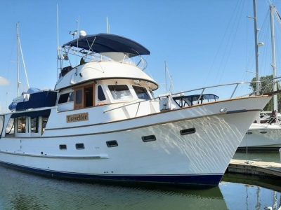 Defever 49 Raised Pilothouse
