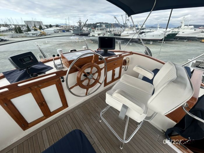 helm, Defever 49, trawler for sale