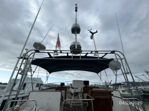 helm, Defever 49, trawler for sale