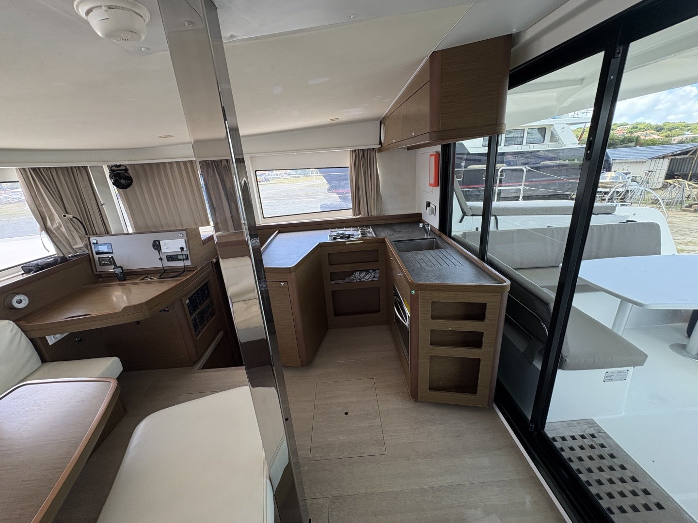 2019 Lagoon 42