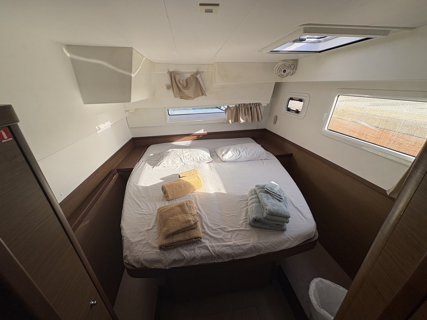 2019 Lagoon 42