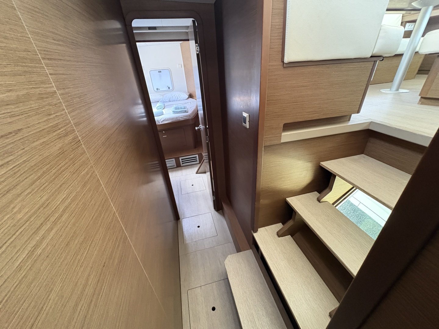 2019 Lagoon 42