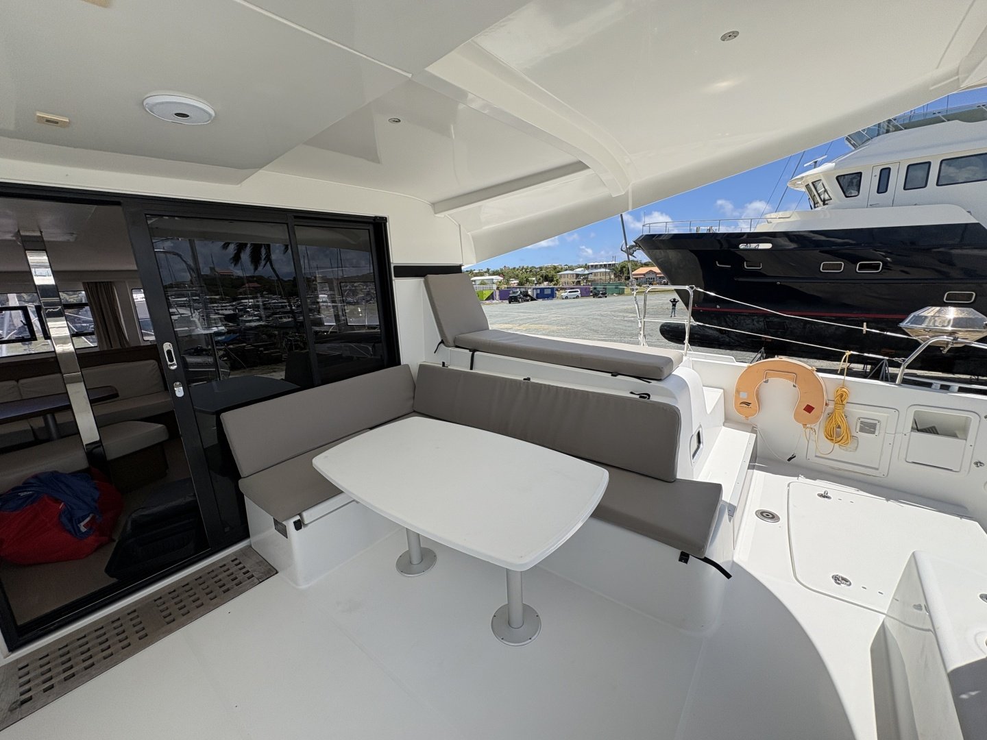 2019 Lagoon 42