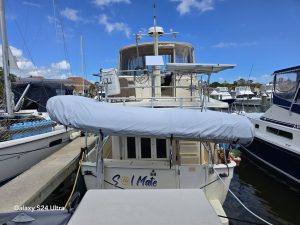 exterior, Mainship 400, trawler for sale