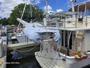 exterior, Mainship 400, trawler for sale