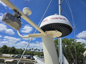 deck, Mainship 400, trawler for sale