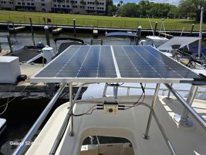 deck, Mainship 400, trawler for sale