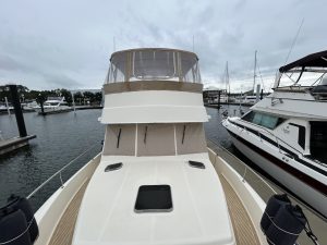 Mainship 400, trawler for sale