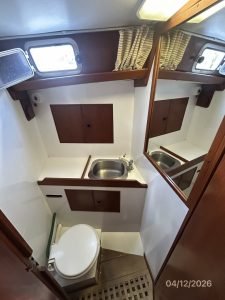 bath, Rival 41, sailboat for sale
