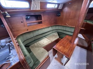 salon, Rival 41, sailboat for sale