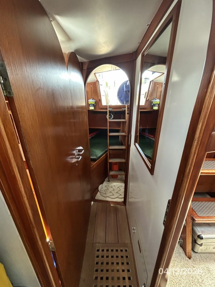interior, Rival 41, sailboat for sale