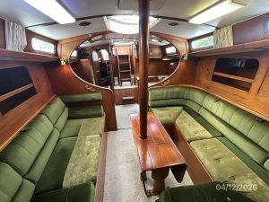 salon, Rival 41, sailboat for sale