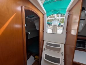 cockpit, Beneteau 331, sailboat for sale