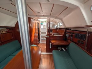 navigation station, Beneteau 331, sailboat for sale