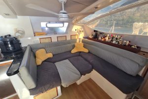salon, Admiral 40, catamaran for sale
