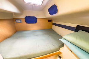 bed, Leopard 42, catamaran for sale
