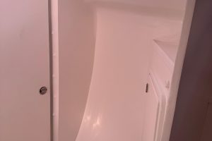 bath, Fortuna 401 Island Spirit, catamaran for sale