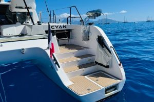 exterior, Outremer 5X, catamaran for sale