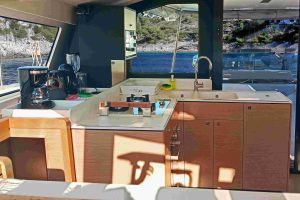 salon, Nautitech 44 Open, catamaran for sale