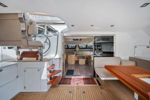 salon, Privilege 510, catamaran for sale