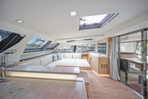 salon, Privilege 510, catamaran for sale