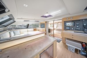 salon, Privilege 510, catamaran for sale