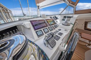 helm, Privilege 510, catamaran for sale