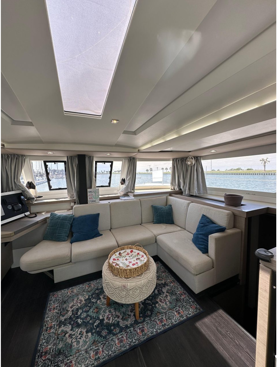 salon, FP 42 Astrea, catamaran for sale