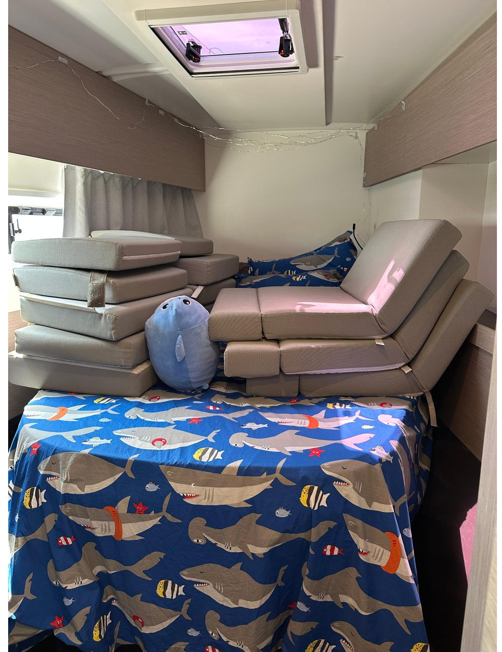 bed, FP 42 Astrea, catamaran for sale