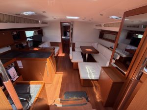 salon, Beneteau 48 Oceanis, sailboat for sale