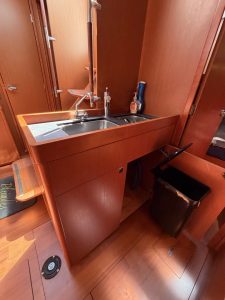 interior, Beneteau 48 Oceanis, sailboat for sale